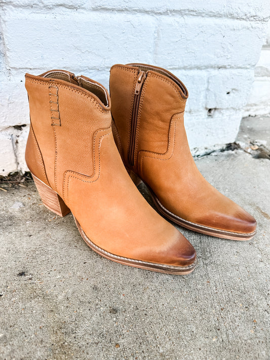 Juniper Distressed Bootie Tan