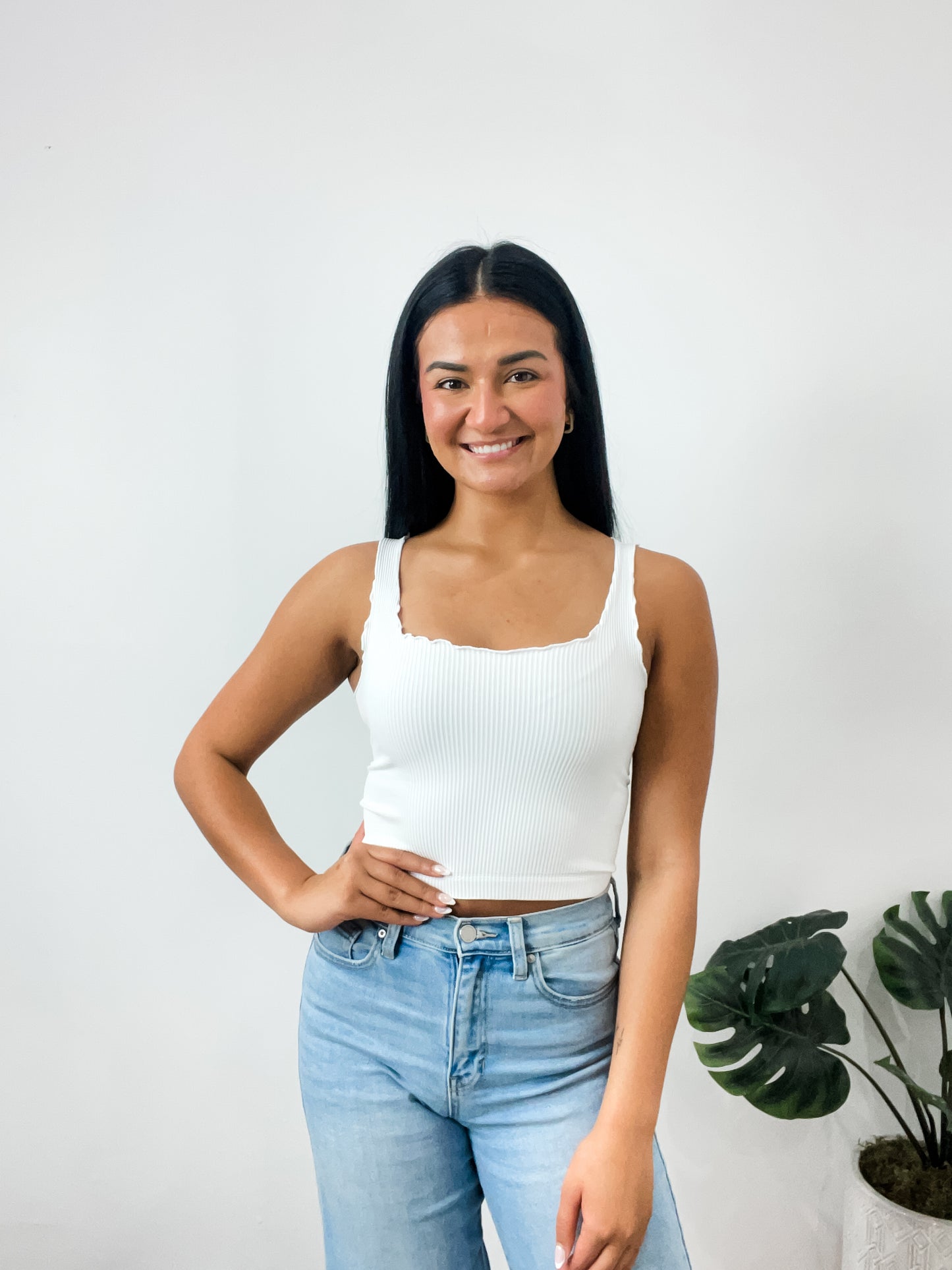 Lettuce Edge Crop Top White