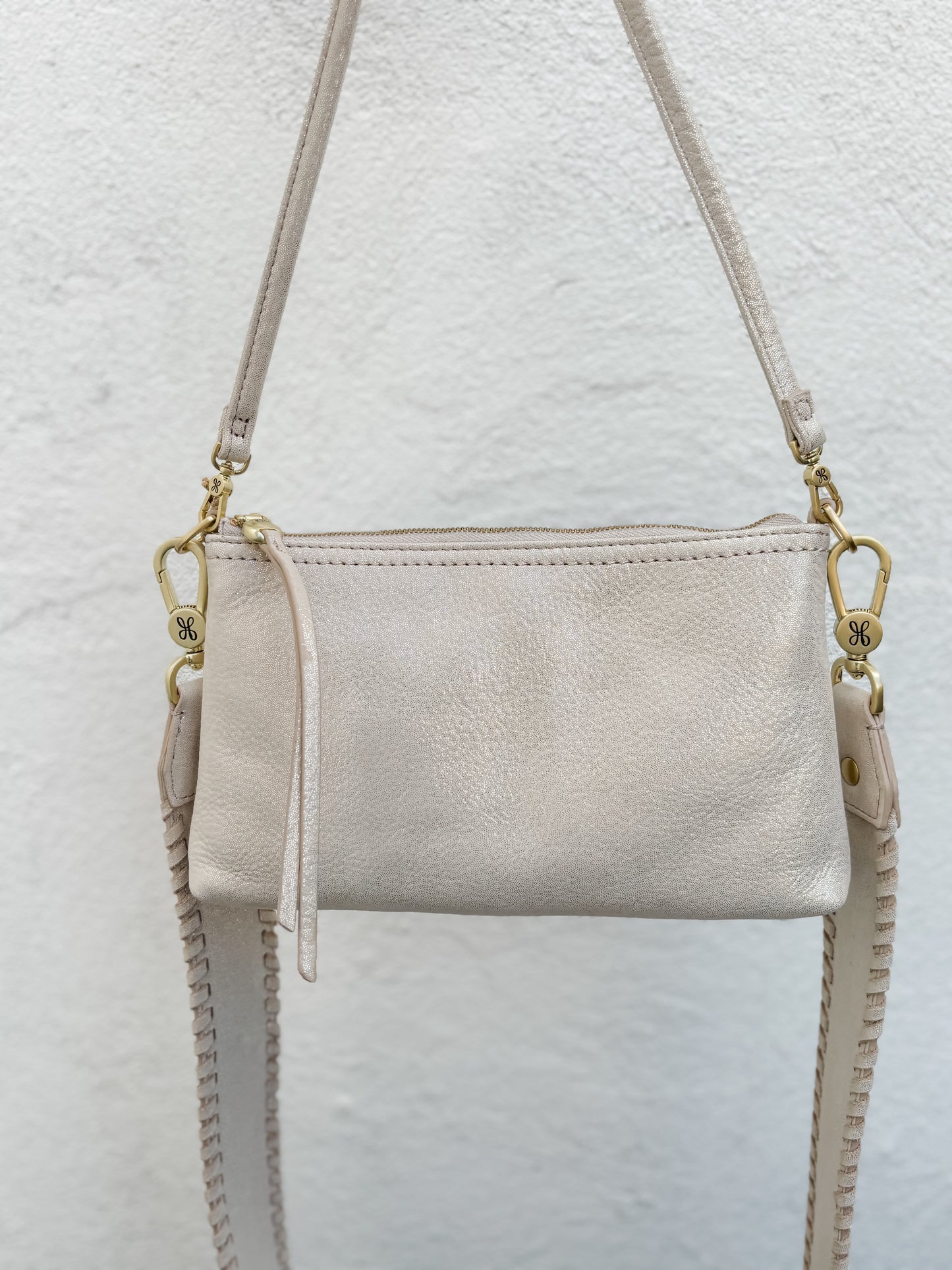 Darcy Crossbody Sand Shimmer