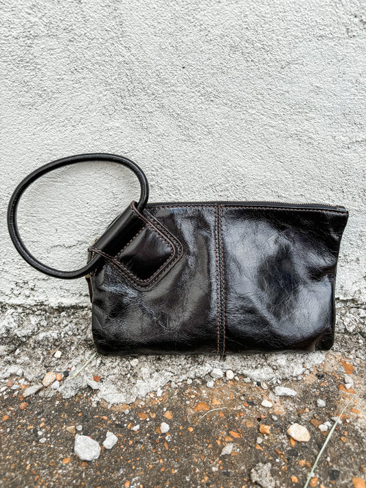 Sable Clutch/Wristlet Black