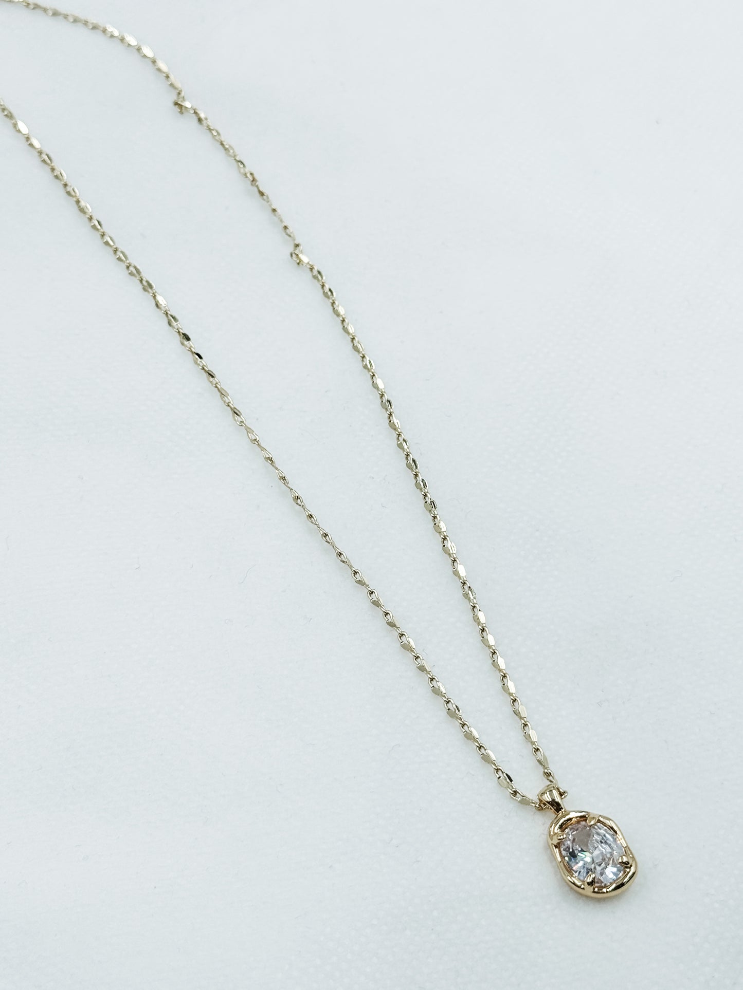 Birdie Necklace