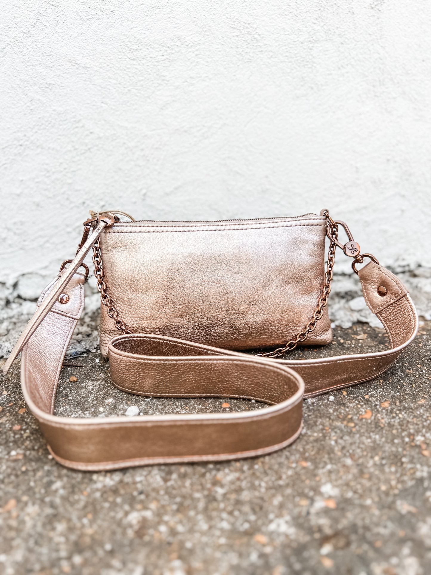 Darcy Crossbody Pink Gold Metallic