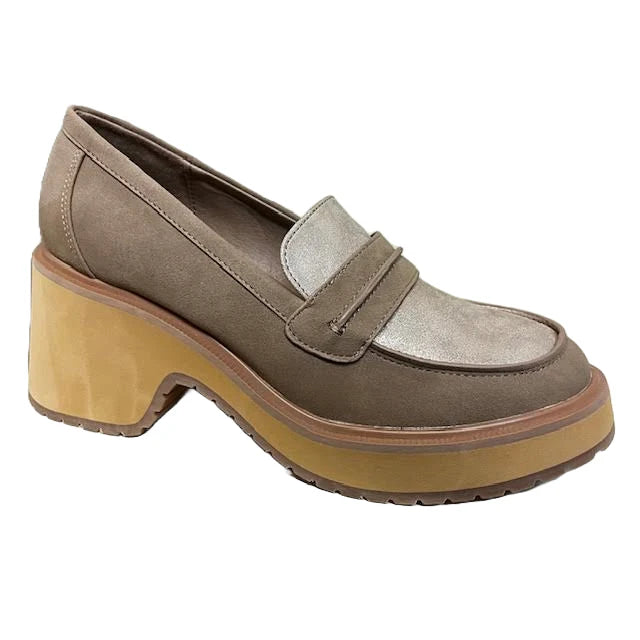 Jacques Sand Loafer