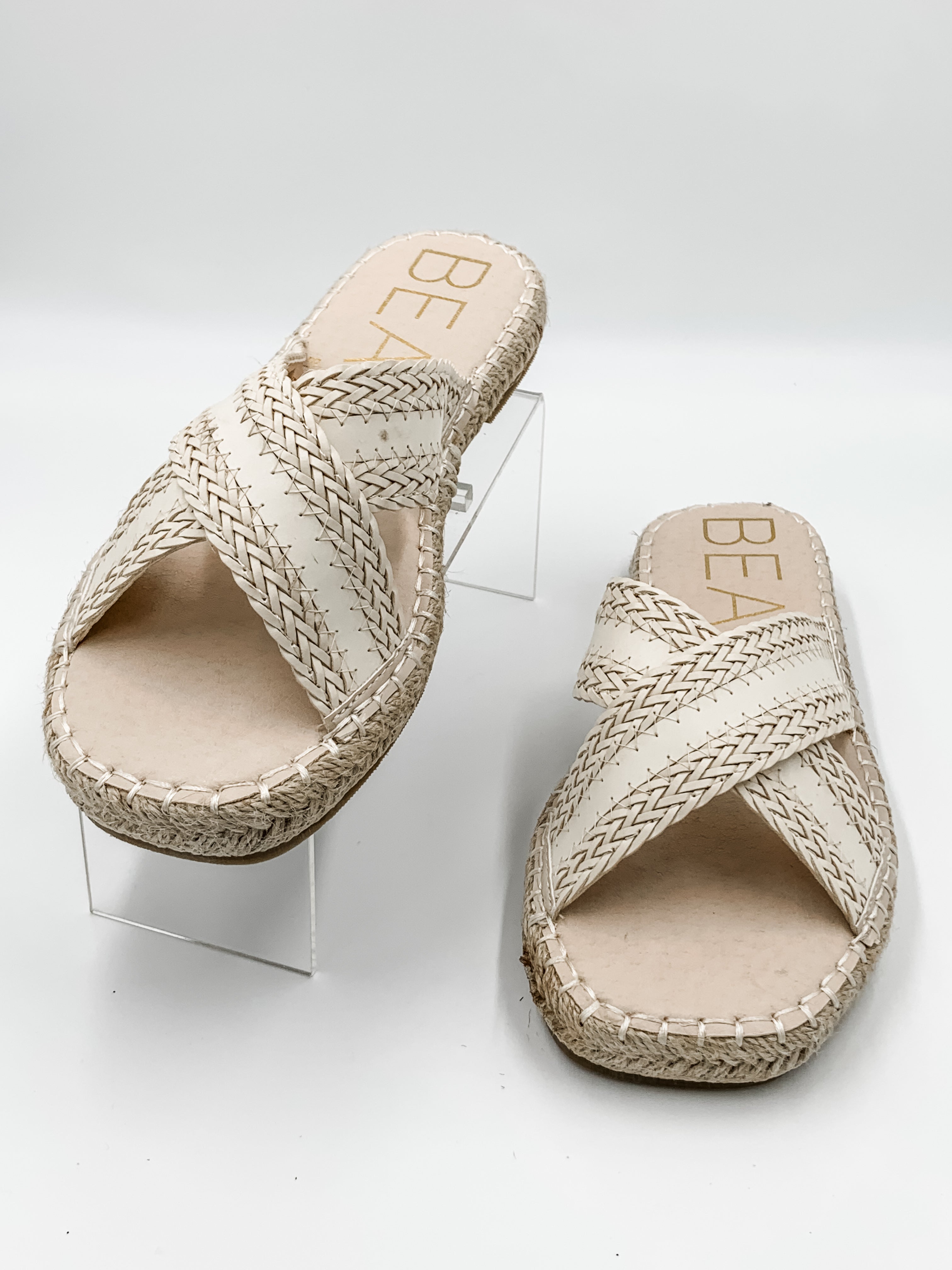 Hightide Ivory Sandal – True Blue Boutique