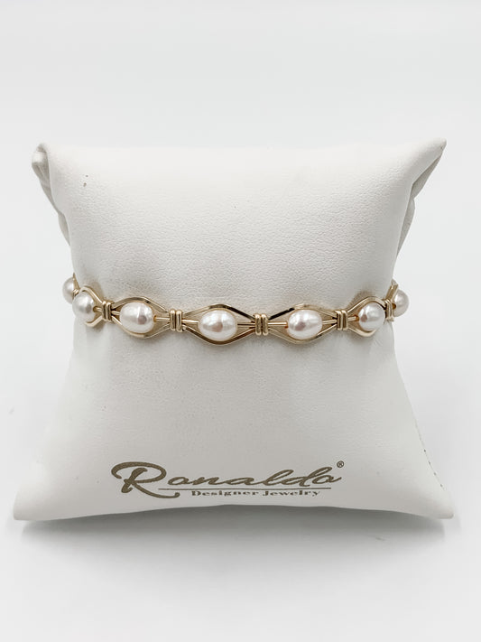 Romance Bracelet